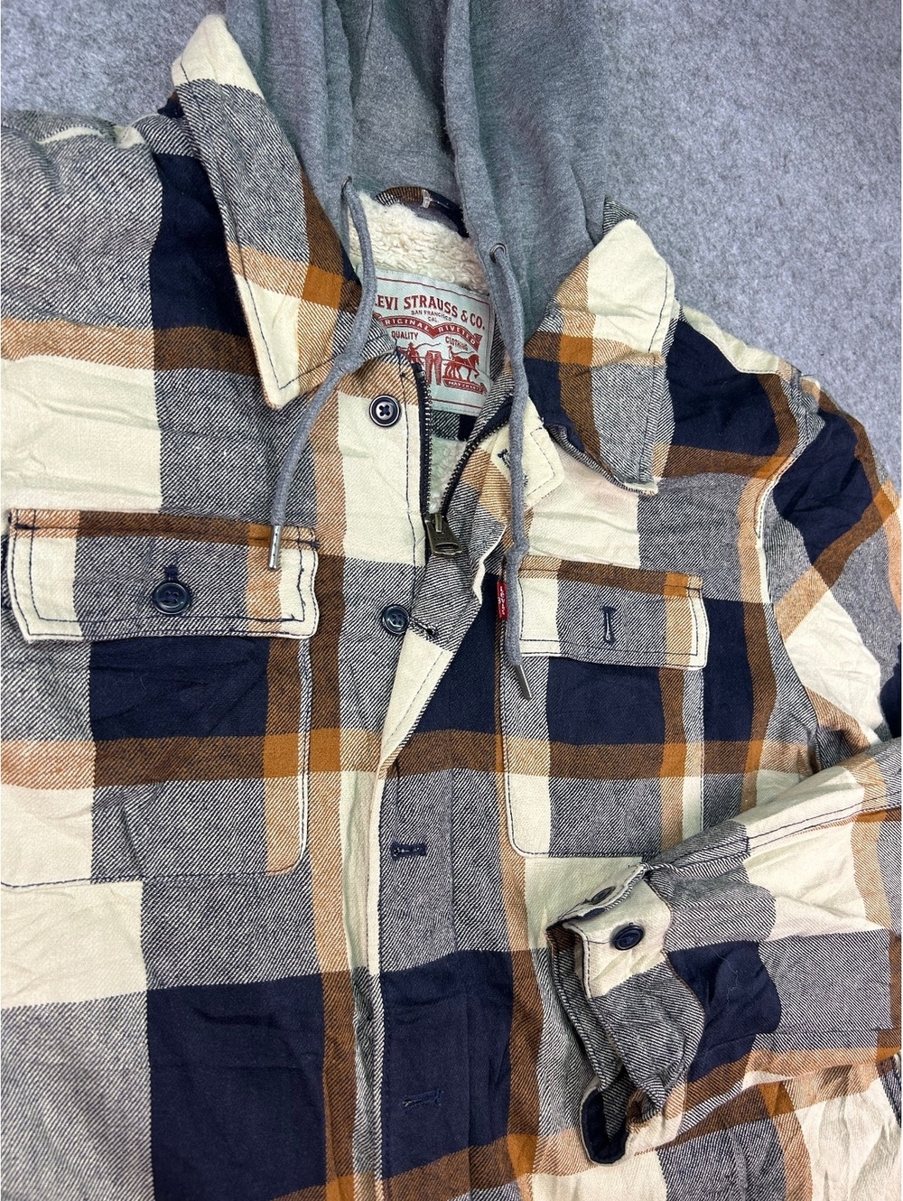 Levi's Men's Utility Jacket XL Hooded Plaid Sherpa Lined Flannel Shirt Shacket